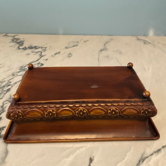 Tin Container Rust - Picture 3 of 5